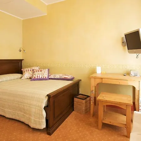A Casa Di Paola 3*
